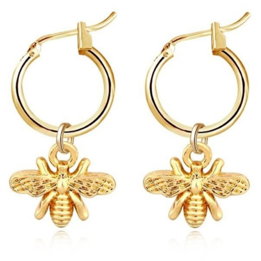 Gold bee earrings hoops